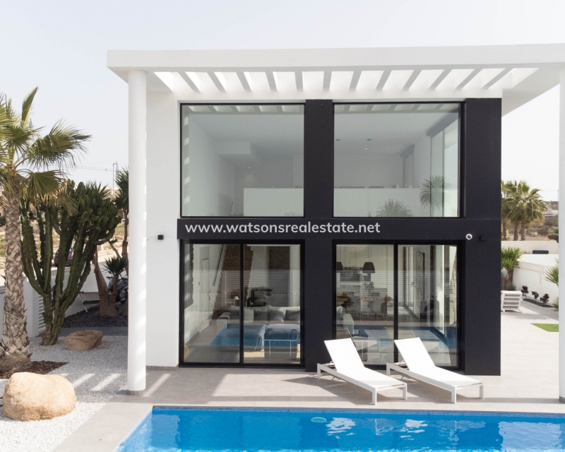 Resale - Detached - Urb. El Oasis - La Marina