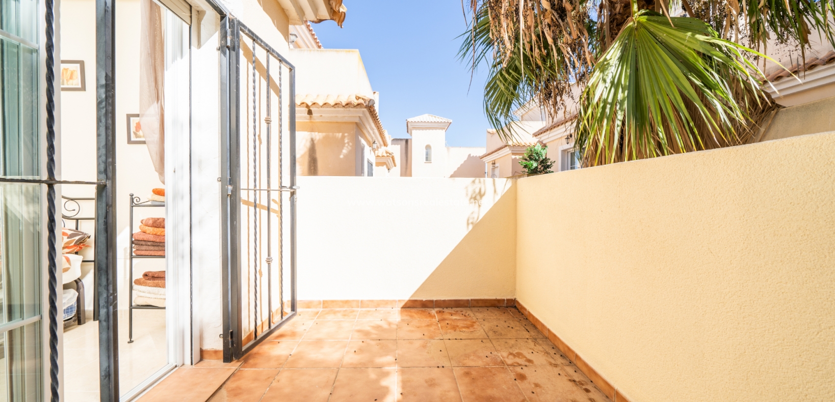 Resale - Detached - Urb. El Oasis - La Marina