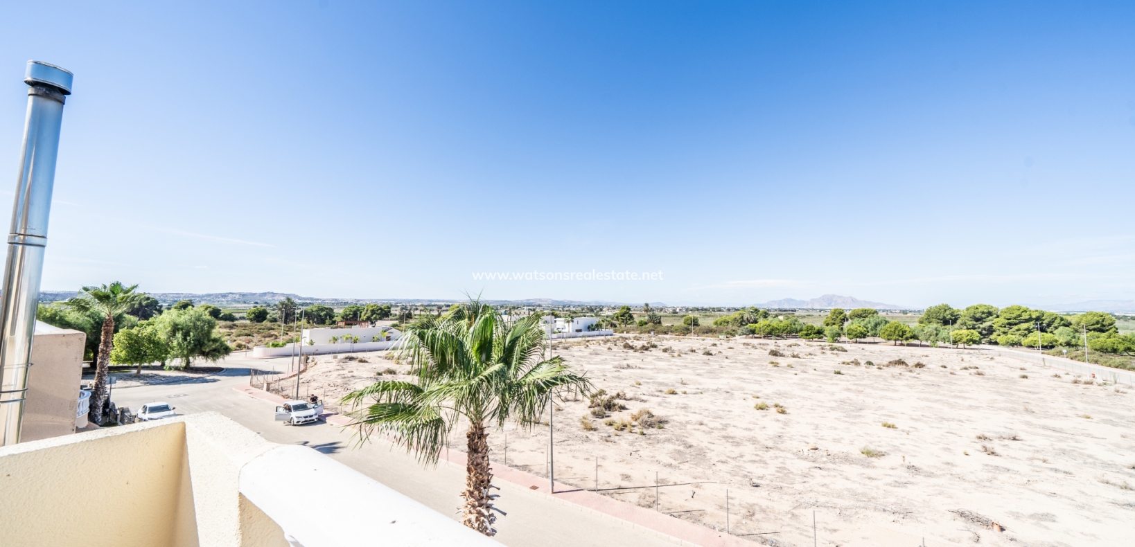 Resale - Detached - Urb. El Oasis - La Marina