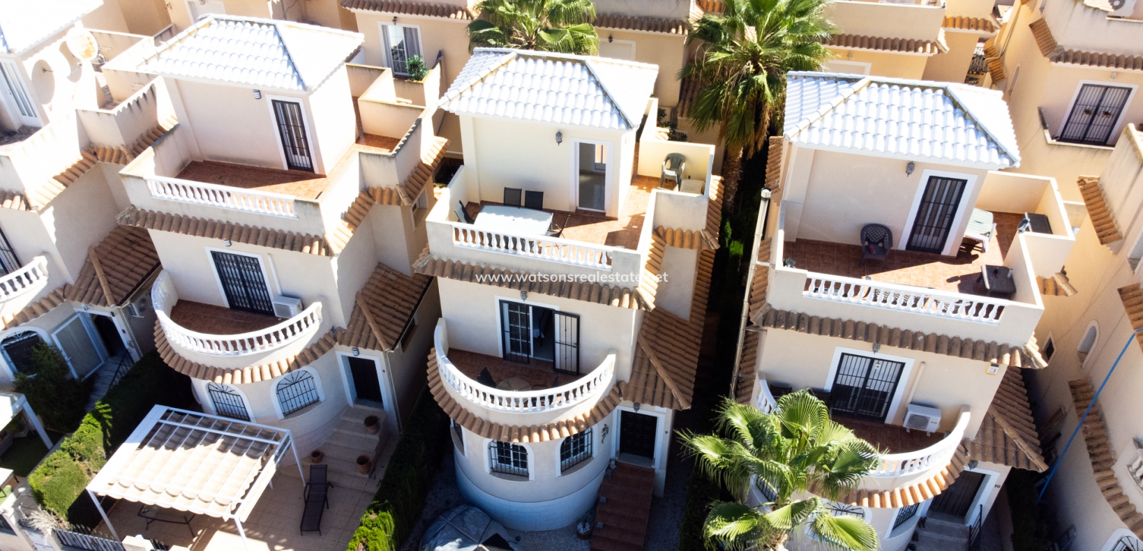 Resale - Detached - Urb. El Oasis - La Marina