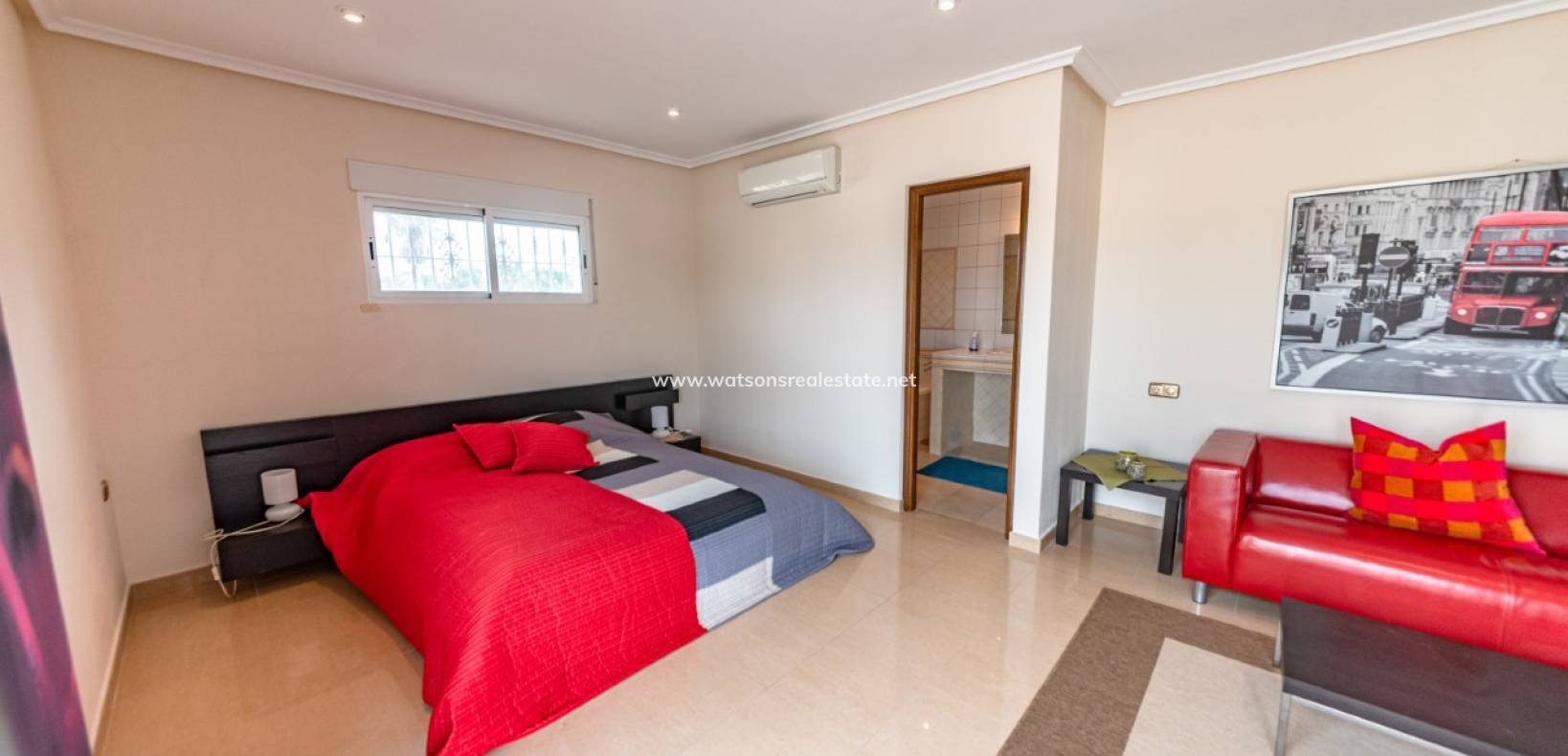 Resale - Detached - Urb. La Escuera
