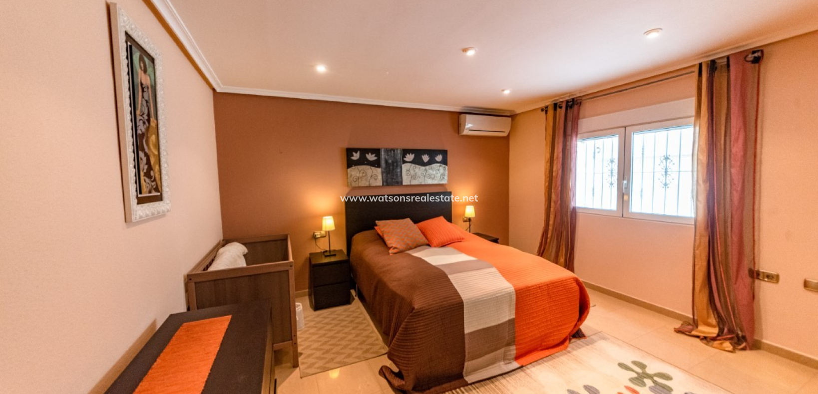Resale - Detached - Urb. La Escuera