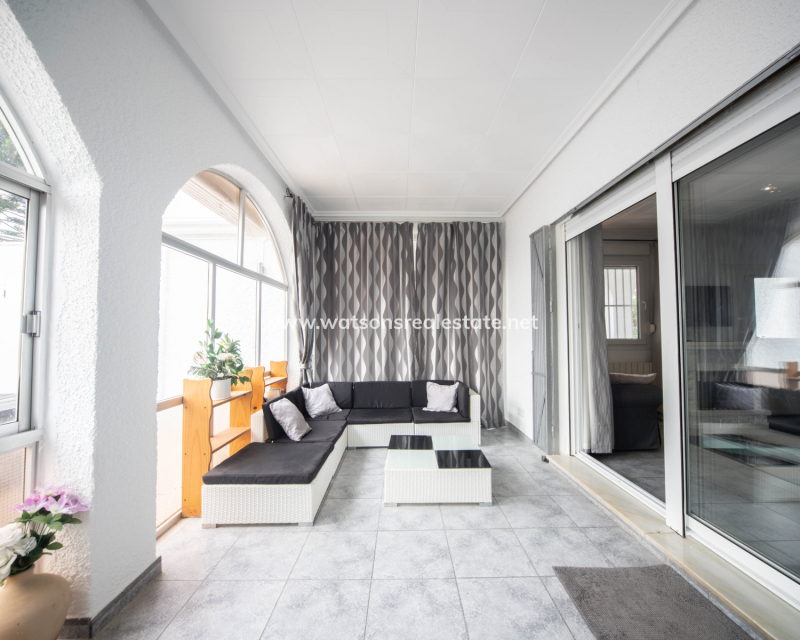 Resale - Detached - Urb. La Escuera