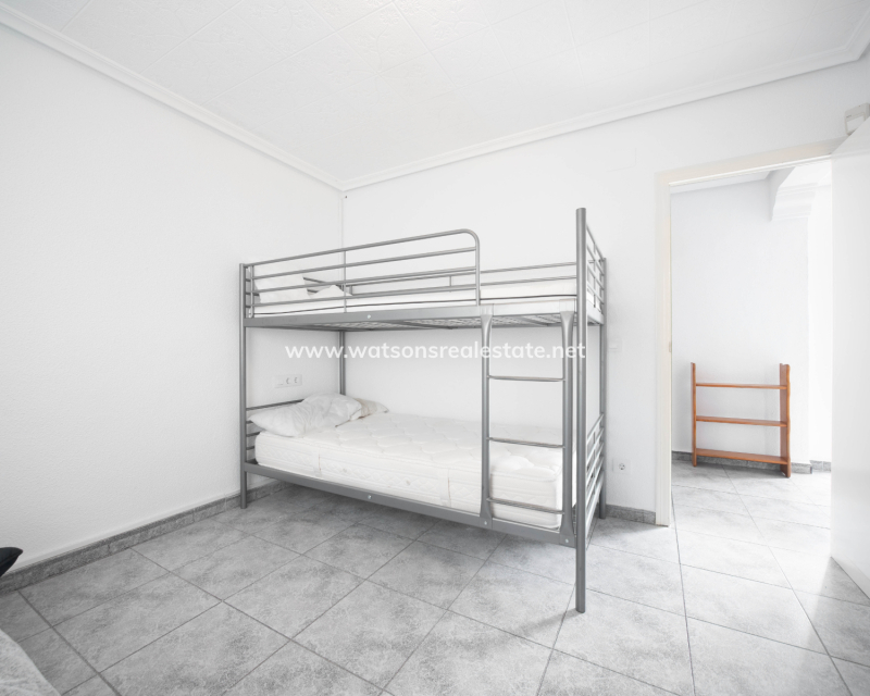 Resale - Detached - Urb. La Escuera