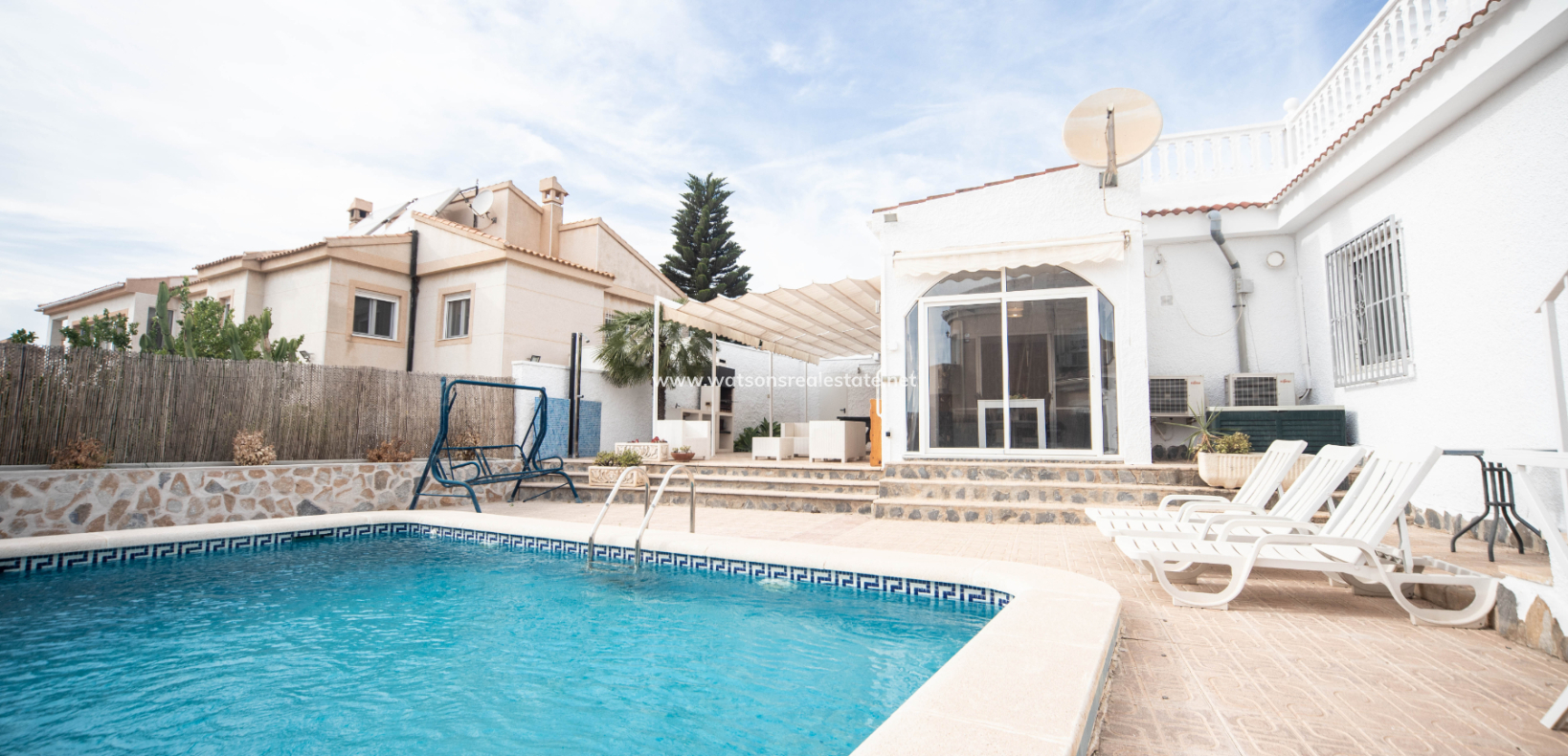 Resale - Detached - Urb. La Escuera