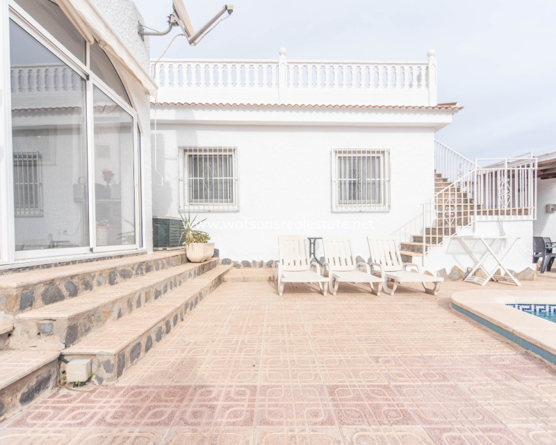 Resale - Detached - Urb. La Escuera