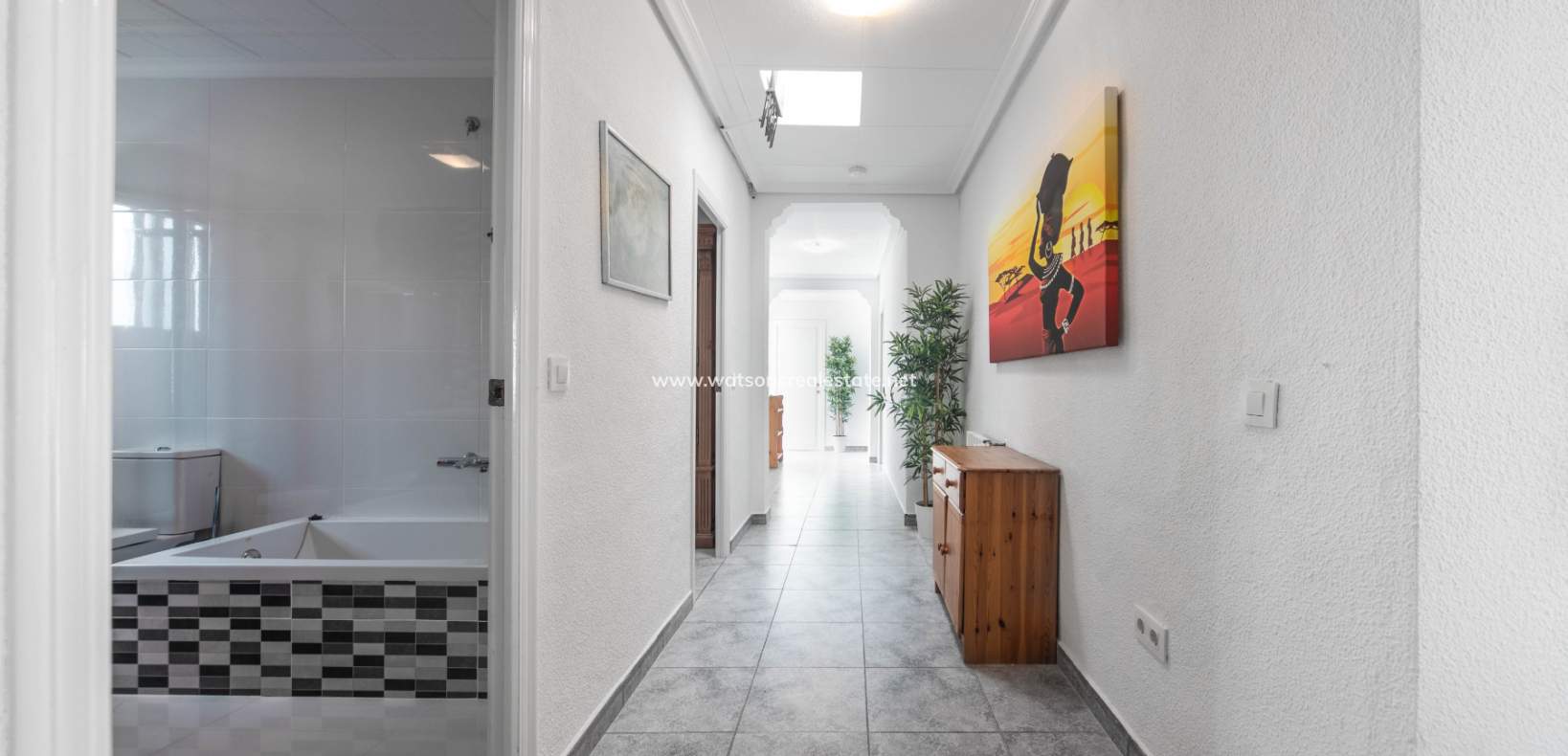 Resale - Detached - Urb. La Escuera