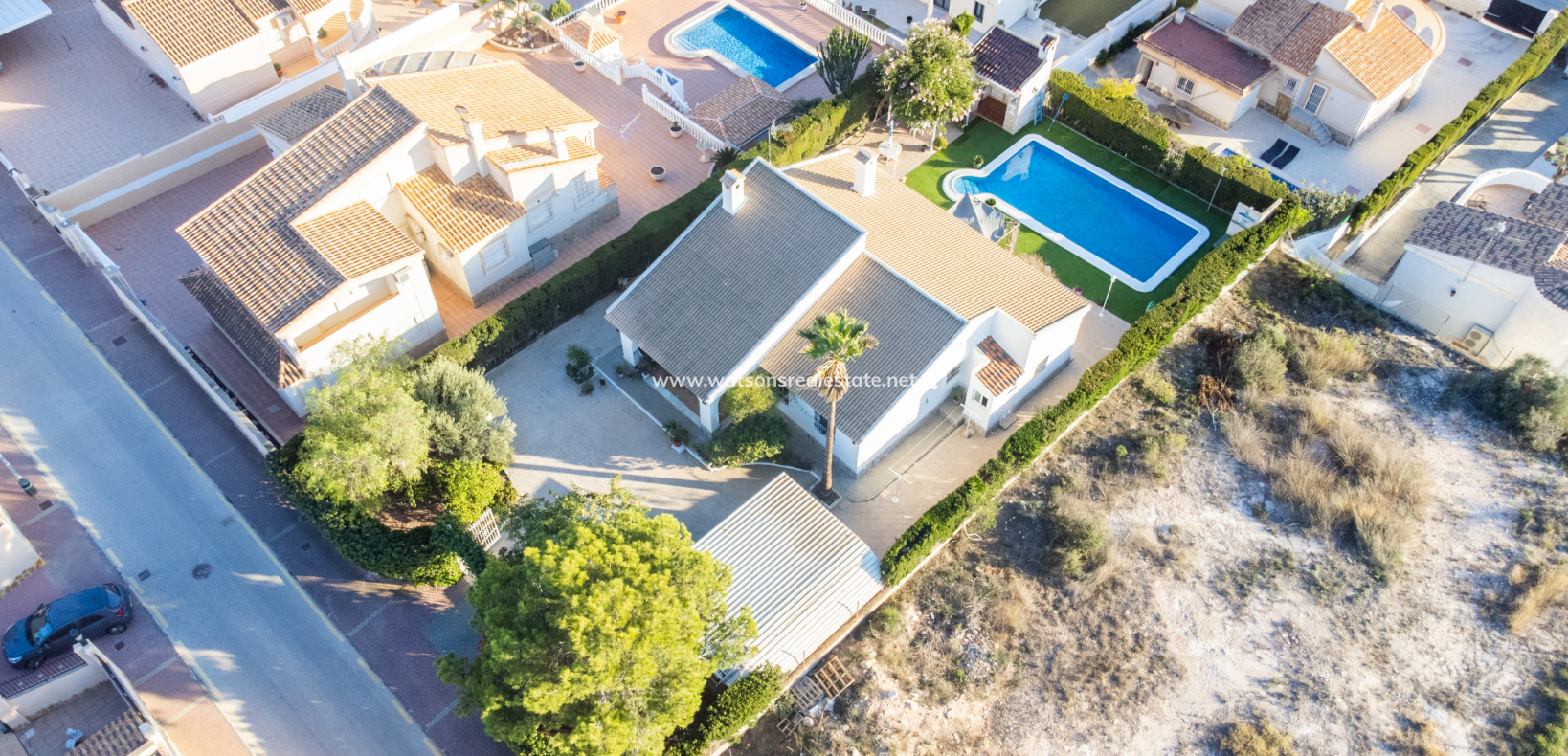 Resale - Detached - Urb. La Escuera