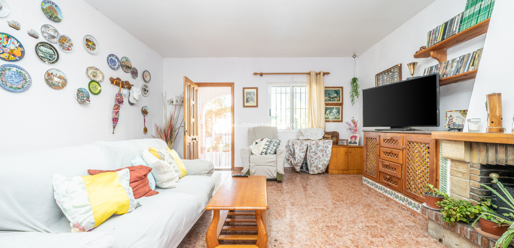 Resale - Detached - Urb. La Escuera