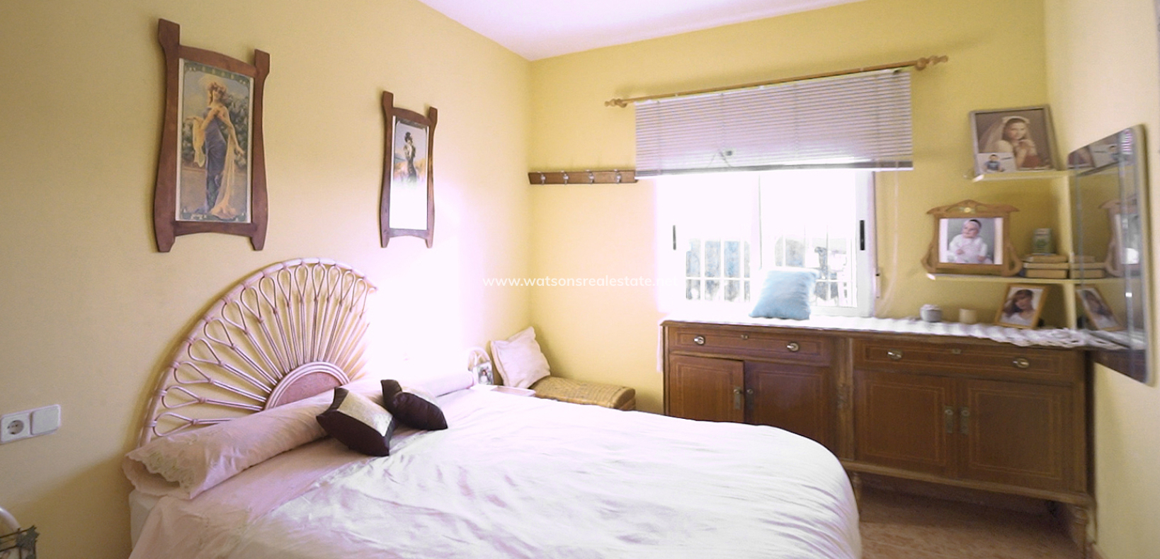 Resale - Detached - Urb. La Escuera