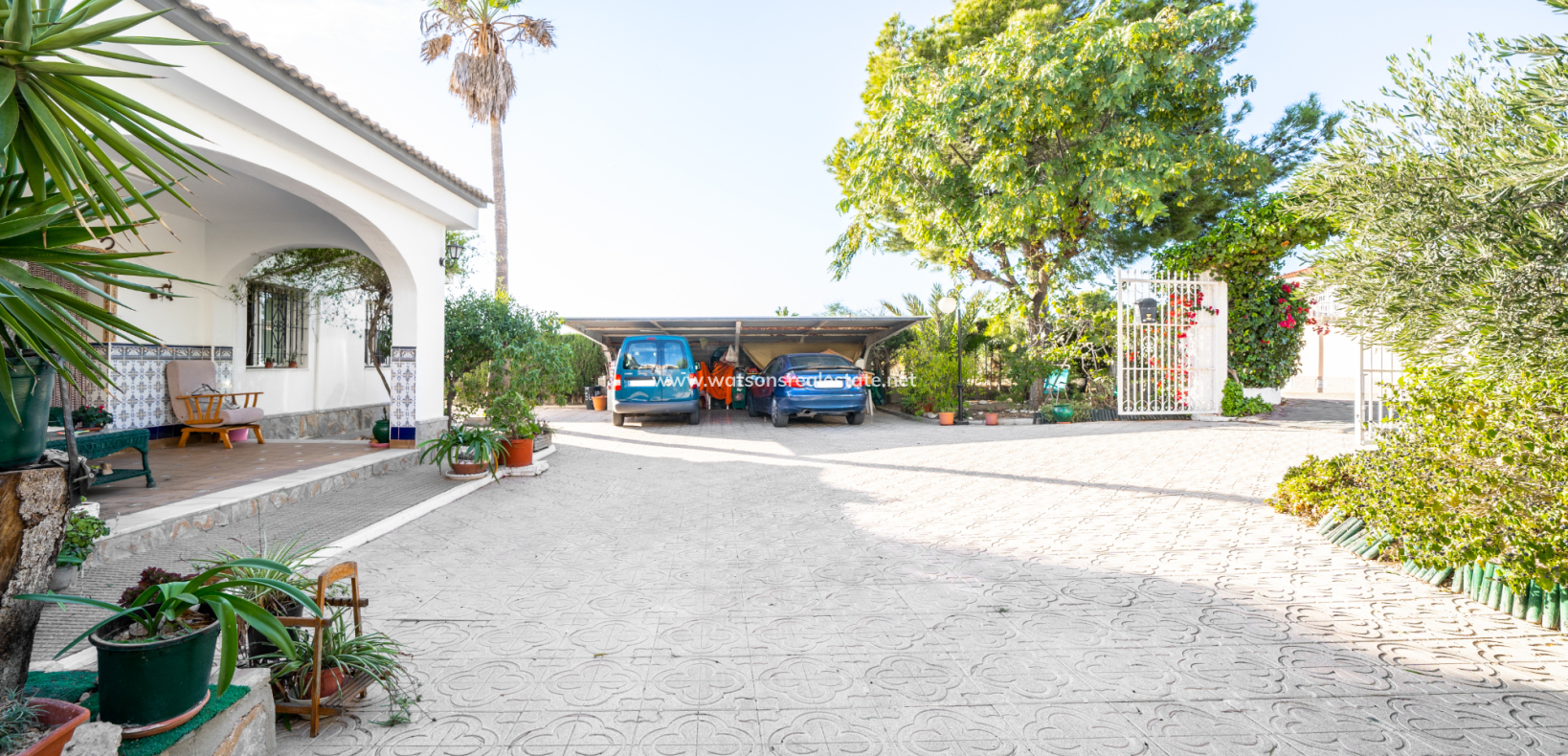 Resale - Detached - Urb. La Escuera