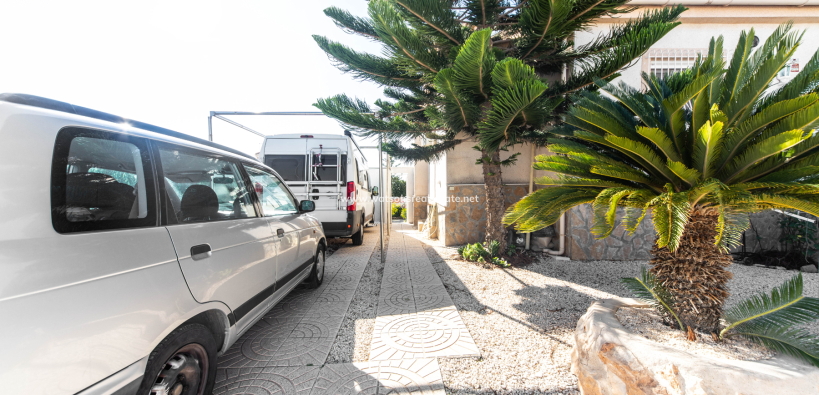 Resale - Detached - Urb. La Escuera