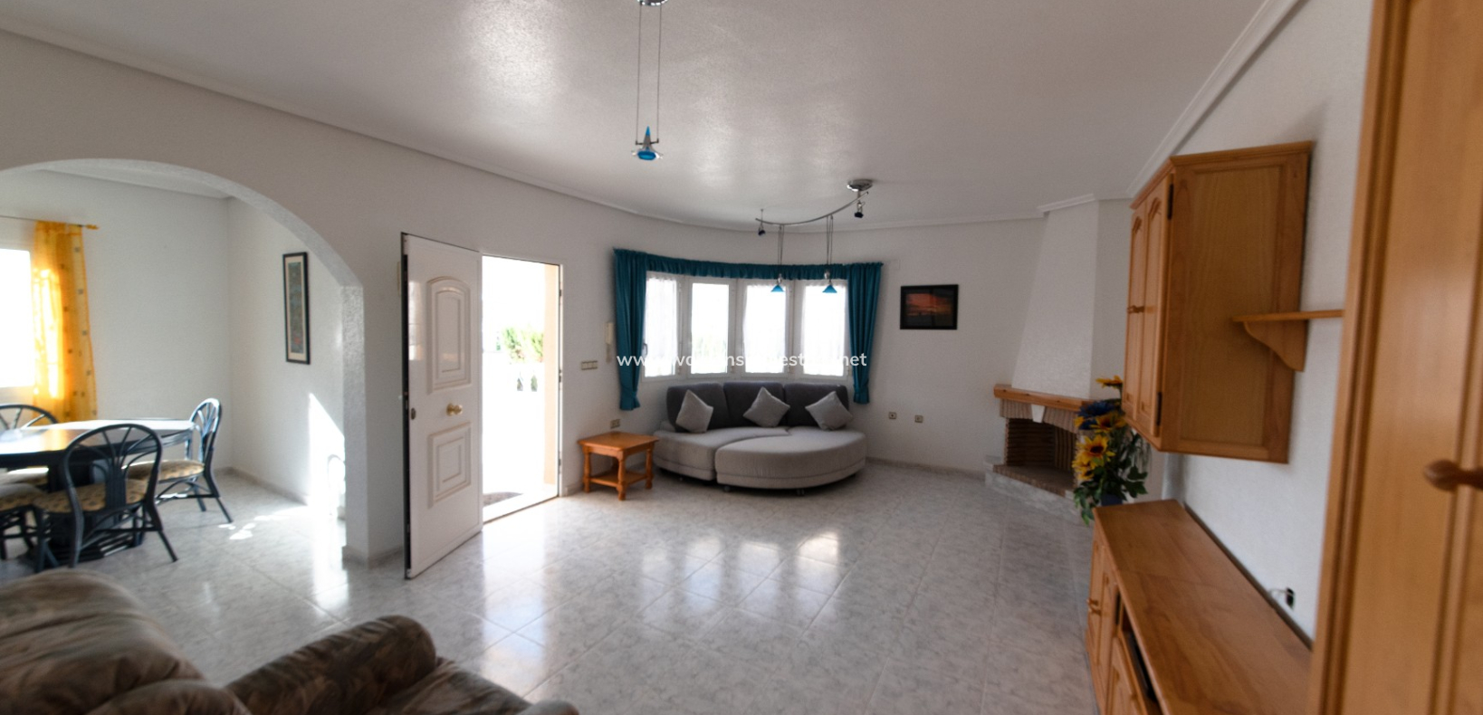 Resale - Detached - Urb. La Escuera