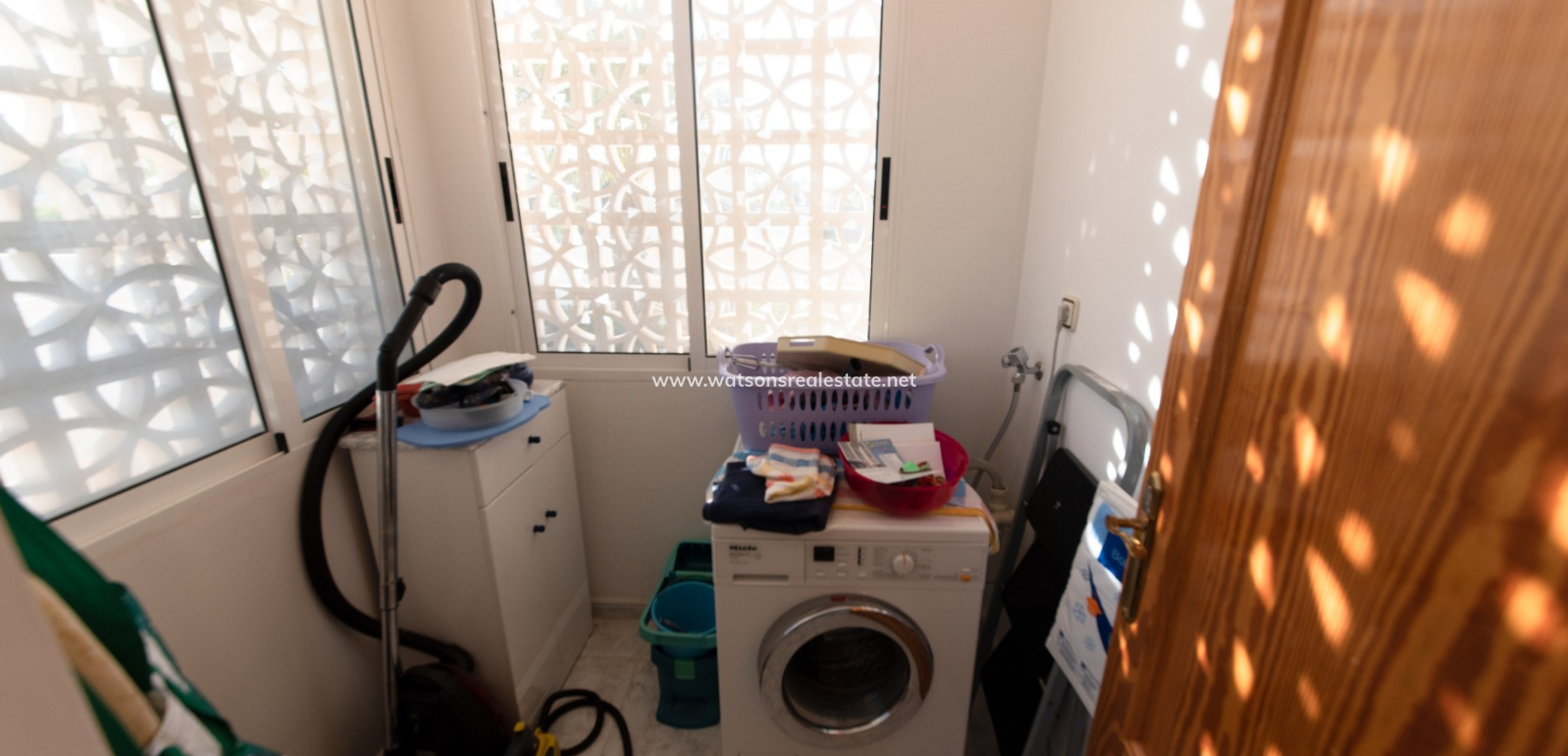 Resale - Detached - Urb. La Escuera