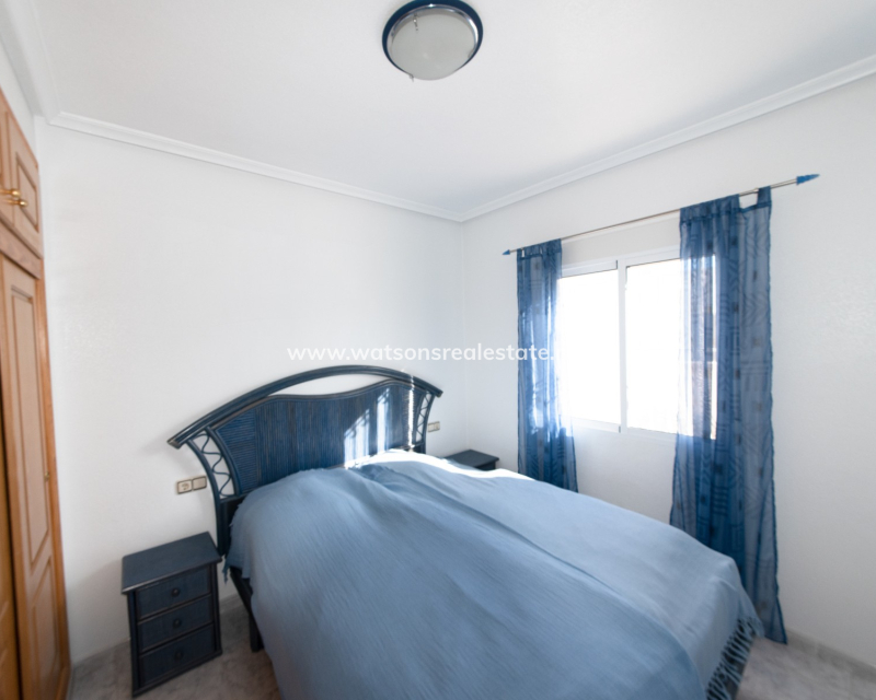 Resale - Detached - Urb. La Escuera