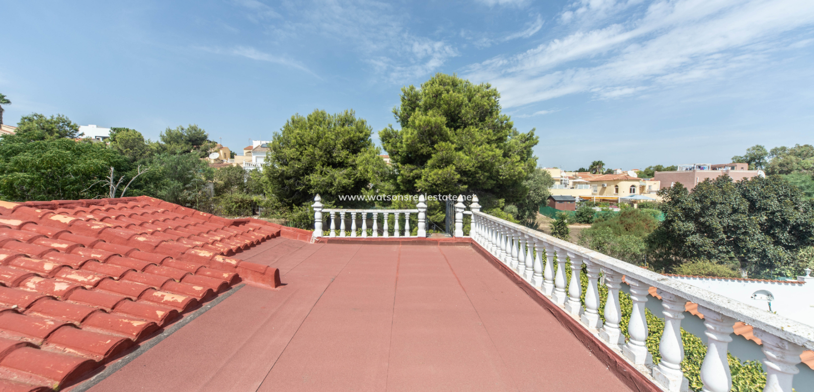Resale - Detached - Urb. La Marina