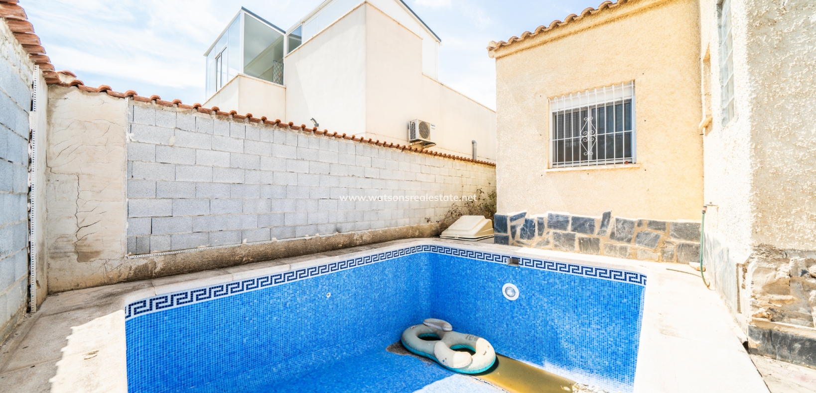 Resale - Detached - Urb. La Marina