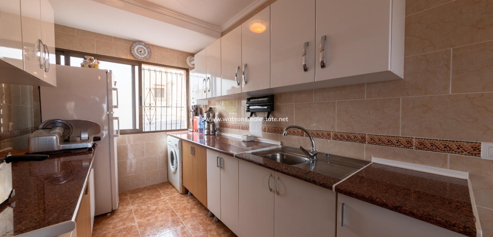 Resale - Detached - Urb. La Marina