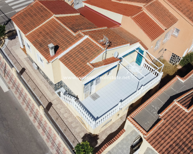 Resale - Detached - Urb. La Marina