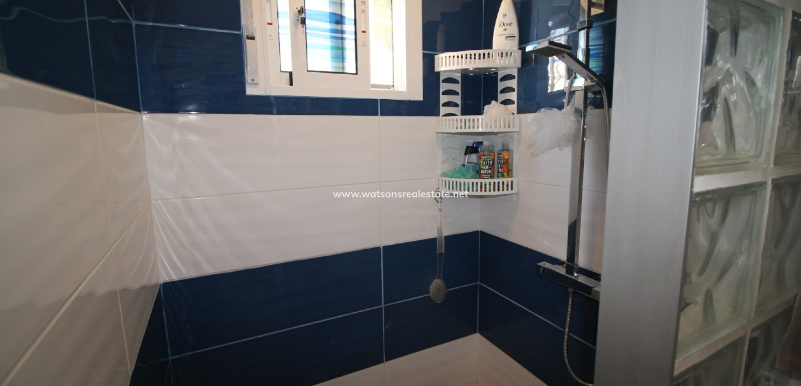 Resale - Detached - Urb. La Marina