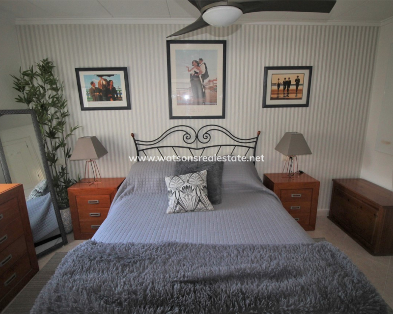 Resale - Detached - Urb. La Marina