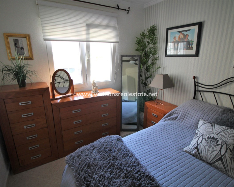 Resale - Detached - Urb. La Marina