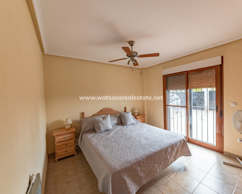 Resale - Detached - Urb. La Marina