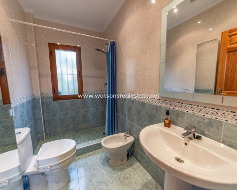 Resale - Detached - Urb. La Marina