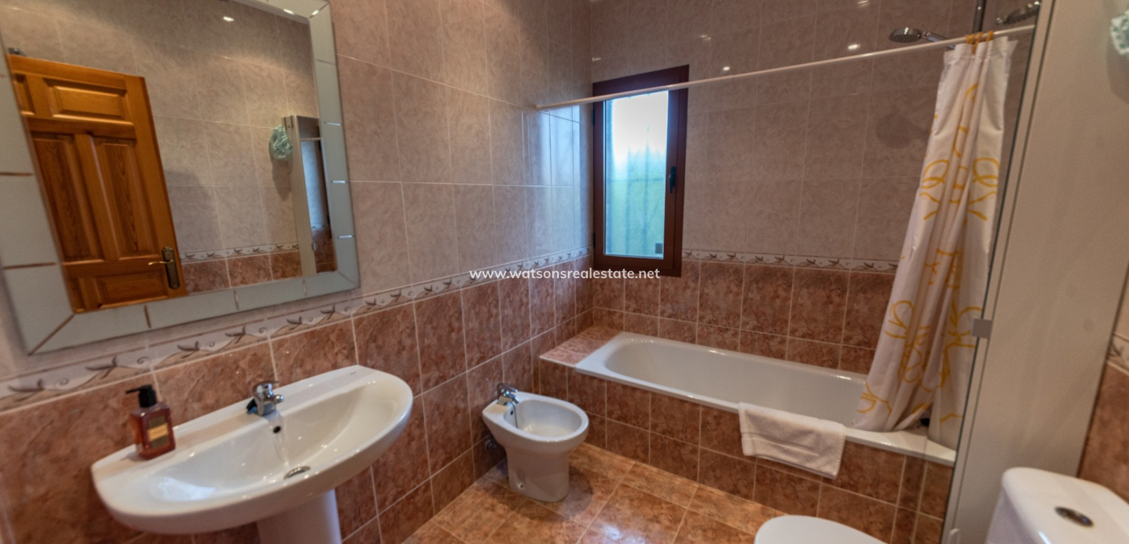 Resale - Detached - Urb. La Marina