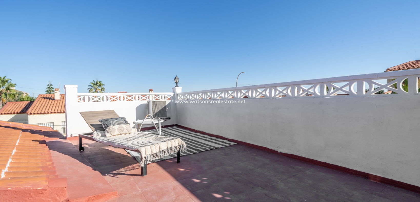 Resale - Detached - Urb. La Marina