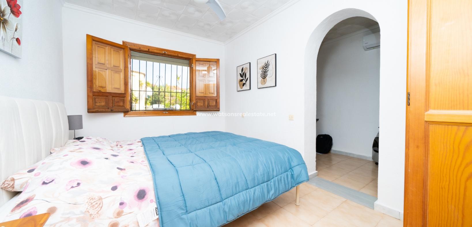 Resale - Detached - Urb. La Marina