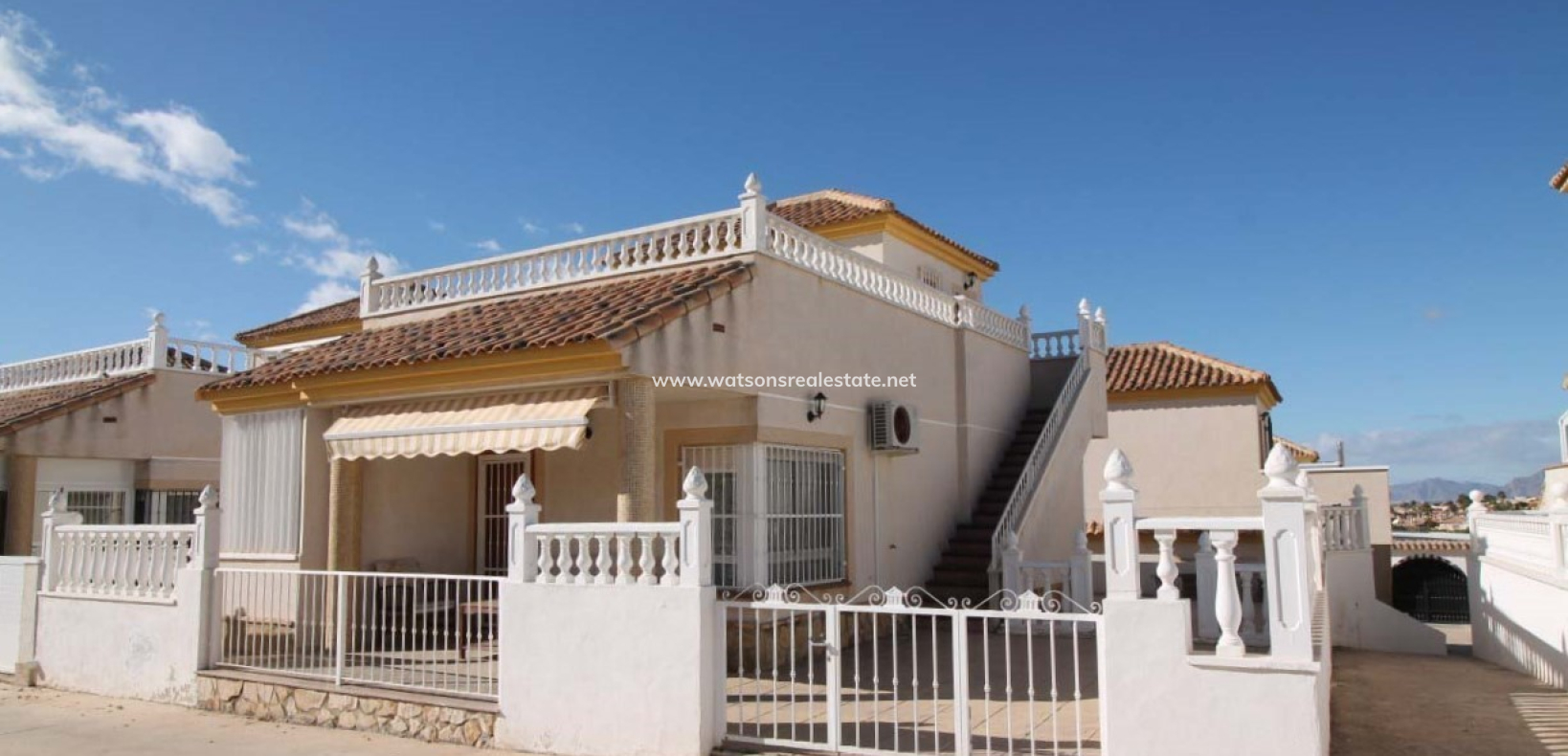 Resale - Detached - Urb. La Marina