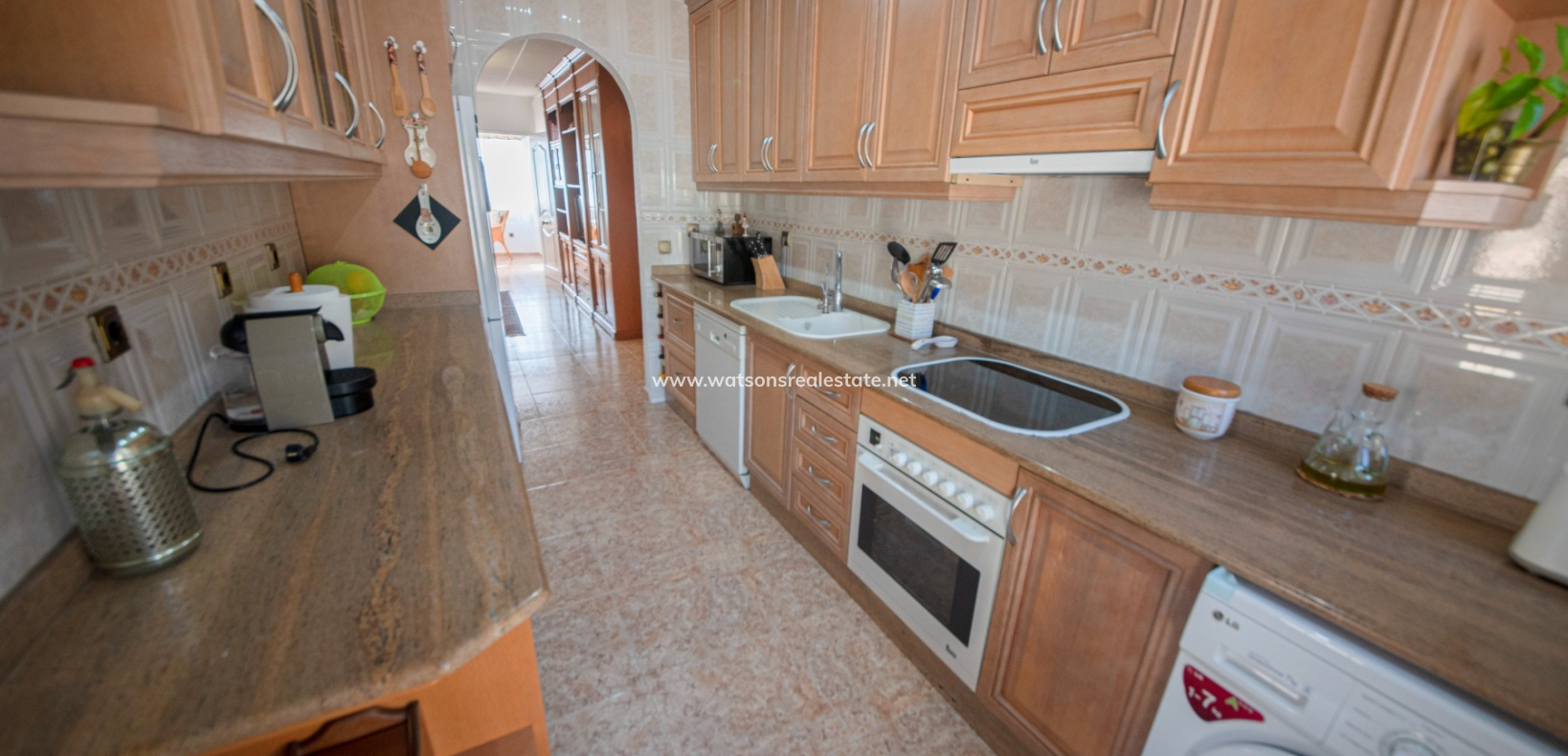 Resale - Detached - Urb. La Marina