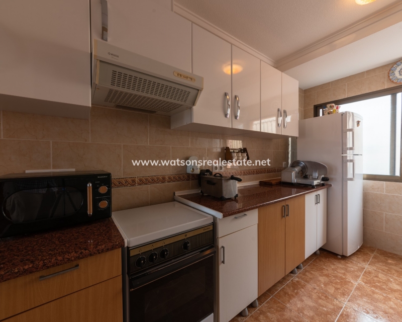 Resale - Detached - Urb. La Marina