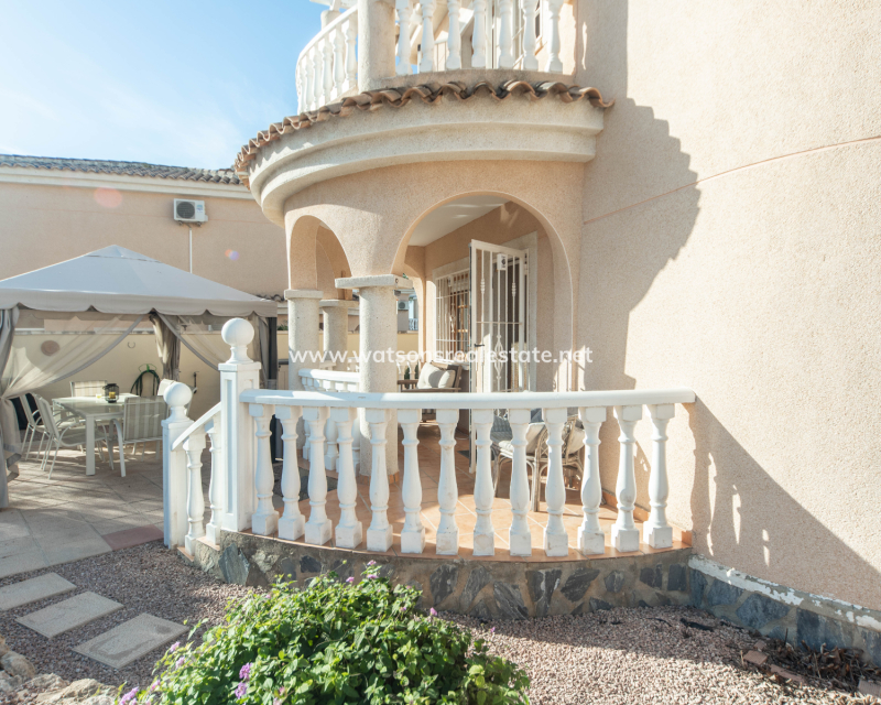 Resale - Detached - Urb. La Marina