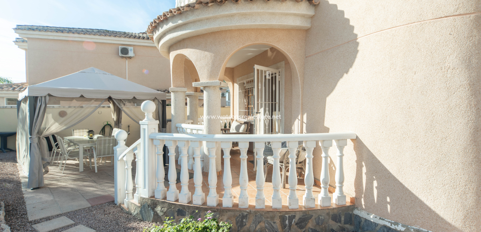 Resale - Detached - Urb. La Marina