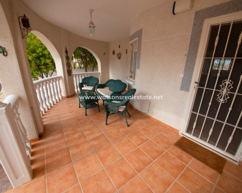 Resale - Detached - Urb. La Marina
