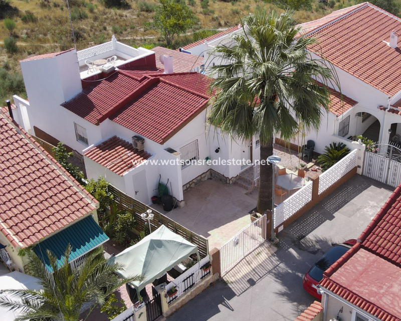 Resale - Detached - Urb. La Marina