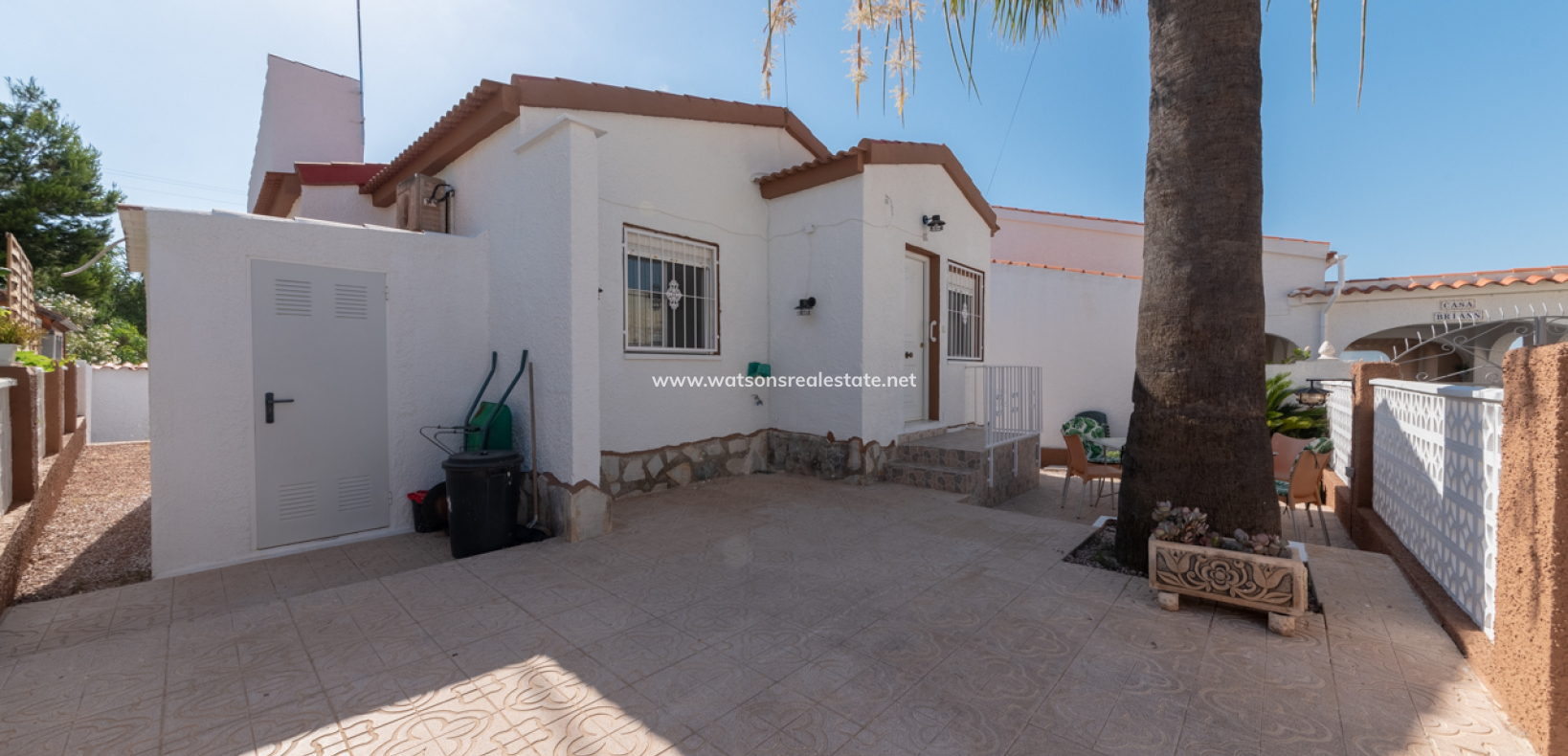 Resale - Detached - Urb. La Marina
