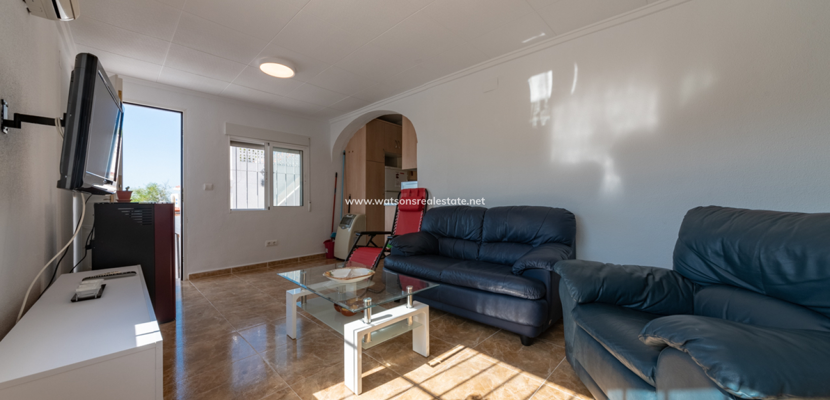Resale - Detached - Urb. La Marina