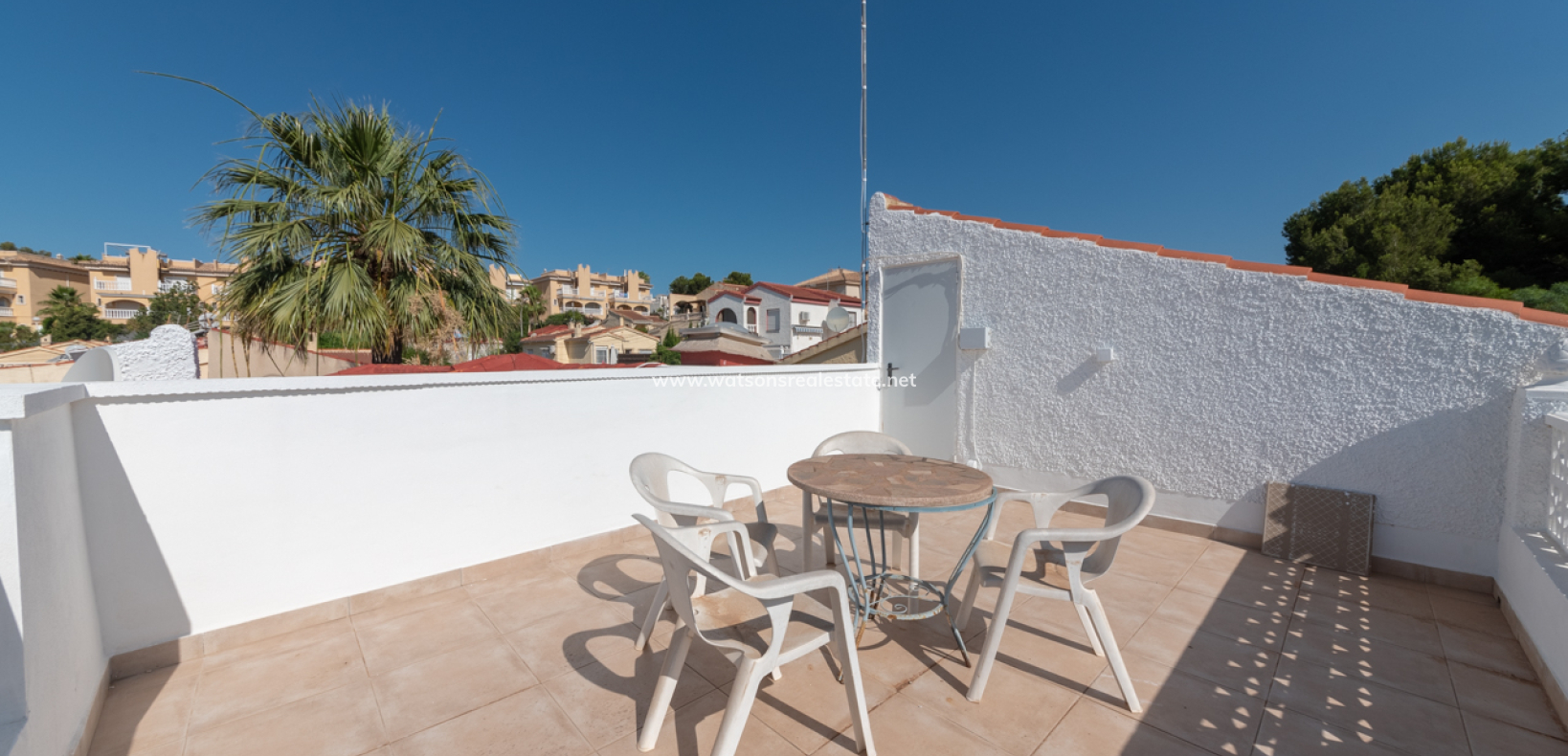 Resale - Detached - Urb. La Marina