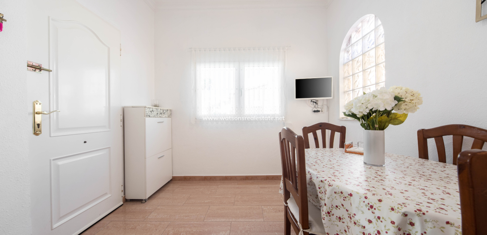 Resale - Detached - Urb. La Marina
