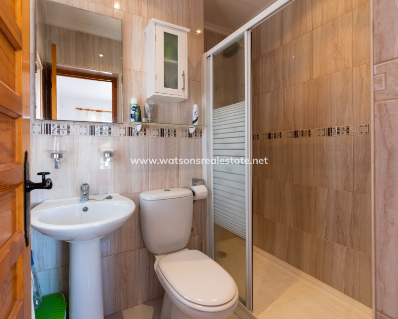 Resale - Detached - Urb. La Marina