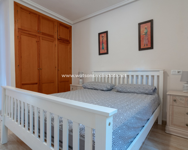 Resale - Detached - Urb. La Marina