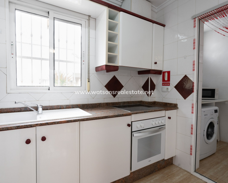 Resale - Detached - Urb. La Marina