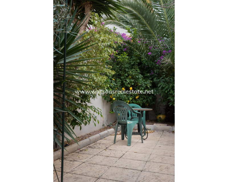 Resale - Detached - Urb. La Marina