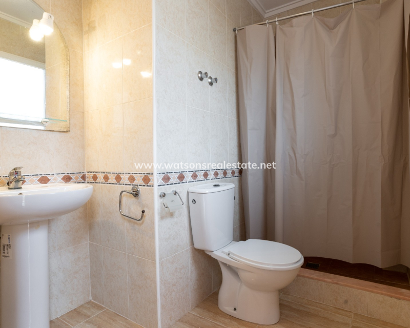 Resale - Detached - Urb. La Marina
