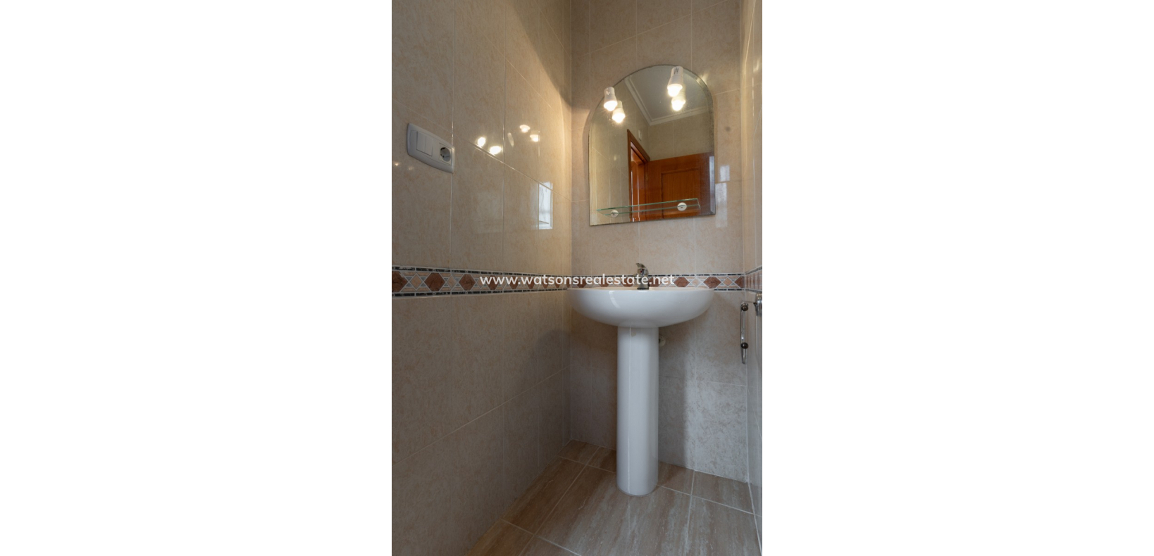 Resale - Detached - Urb. La Marina