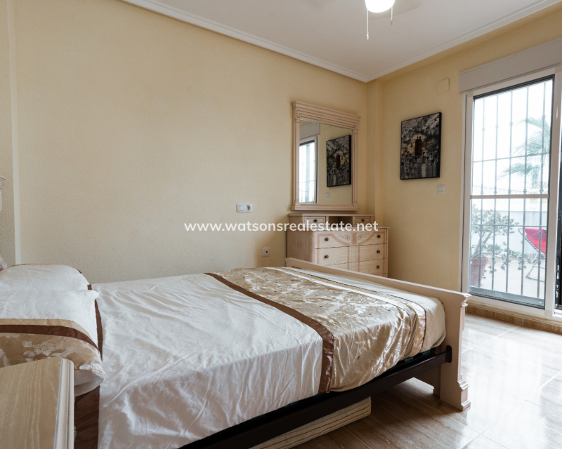 Resale - Detached - Urb. La Marina