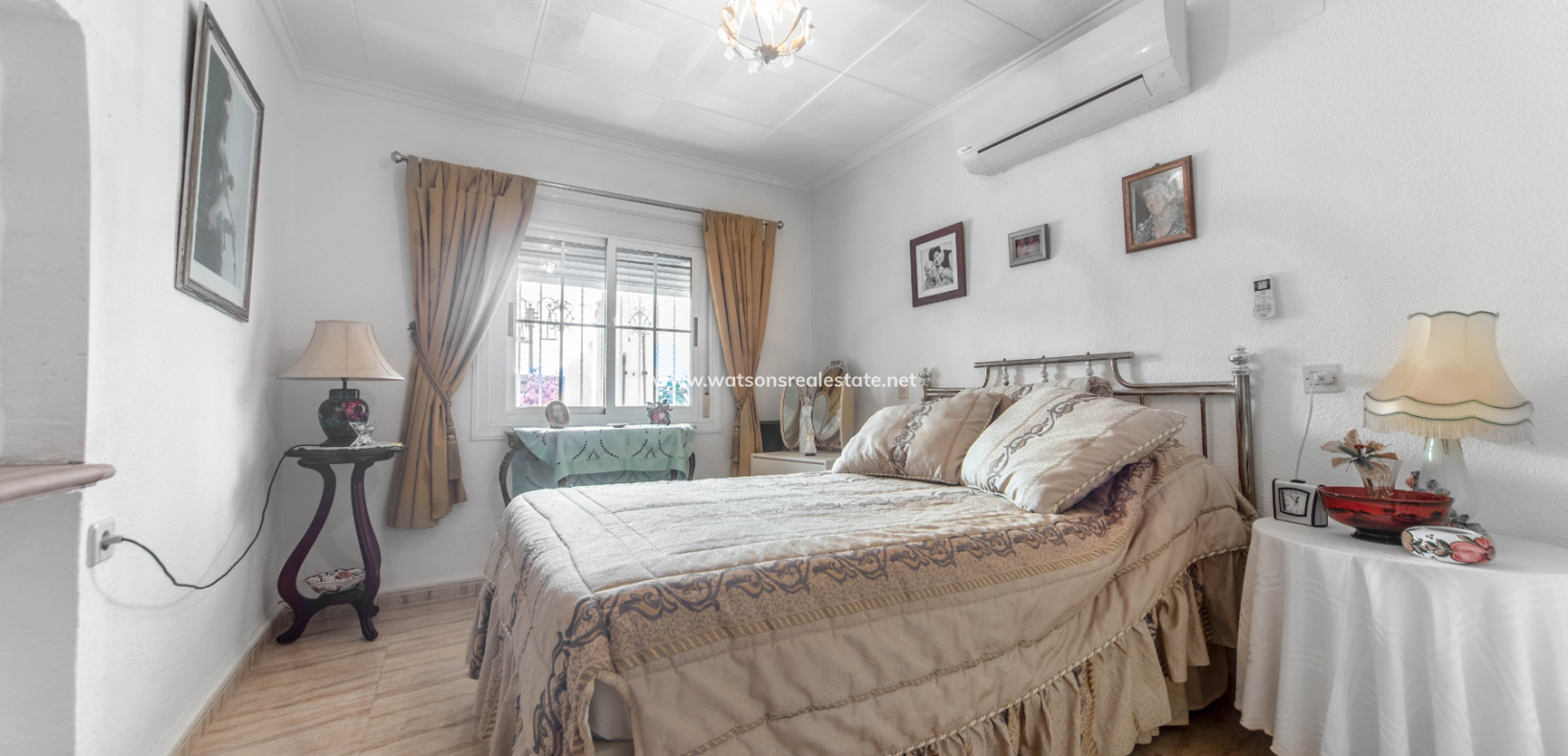 Resale - Detached - Urb. La Marina